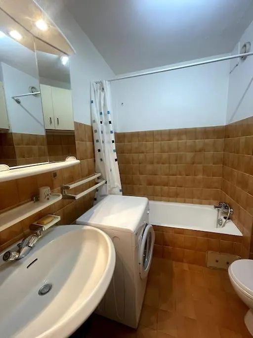 Grand Studio Vue Mer - Plages A Pied - Parking Antibes Apartment