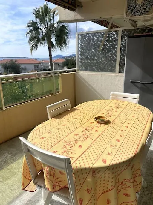 Apartment Grand Studio Vue Mer - Plages A Pied - Parking Antibes